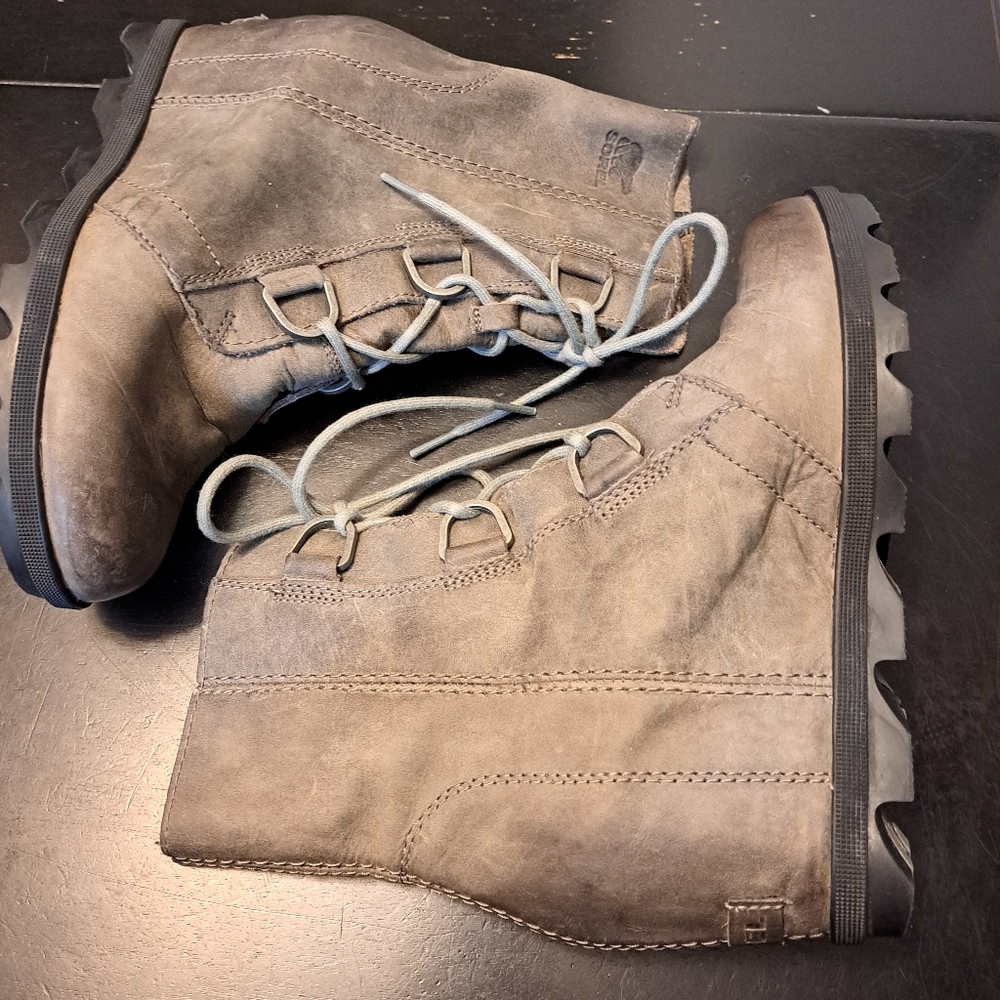 Sorel Women's Joan of Arctic Wedge 2   Size 8.5